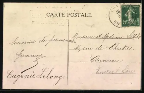 AK St-Valbert /Luxeuil-les-Bains, Vue du prieuré et de la cour ombragée