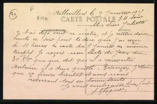 AK Aillevillers /Hte-Saône, Pont-les-Ports avec des passants et vue sur le village en arrière-plan
