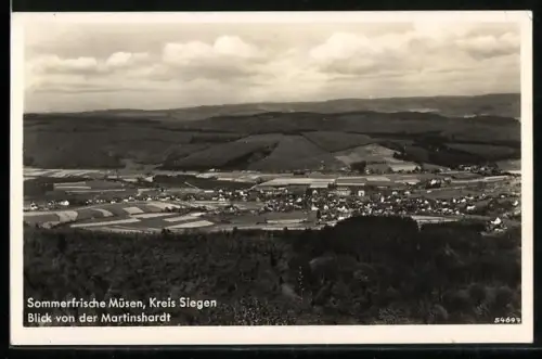 AK Müsen /Siegen, Blick von der Martinshardt auf den Ort