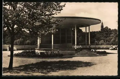 AK Zwickau /Sa., Musikpavillon am Schwanenteich
