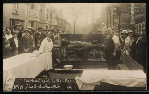 AK Stratford-upon-Avon, Ox Roasting at the White Swan 1921