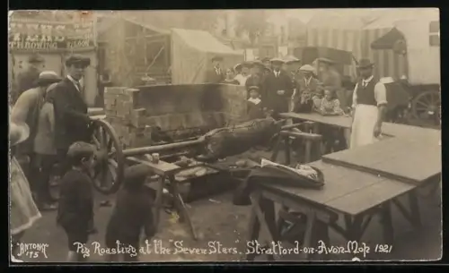 AK Stratford-upon-Avon, Pig Roasting at the Seven Stars 1921