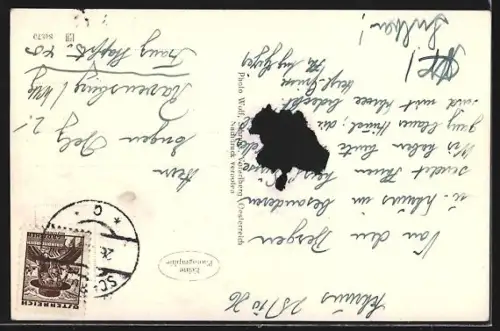 Foto-AK Schruns in Montafon, Ortsansicht mit Kirche überragt von der Gebirgskette