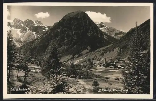 AK Brand /Vorarlberg, Gesamtansicht mit Scesaplana