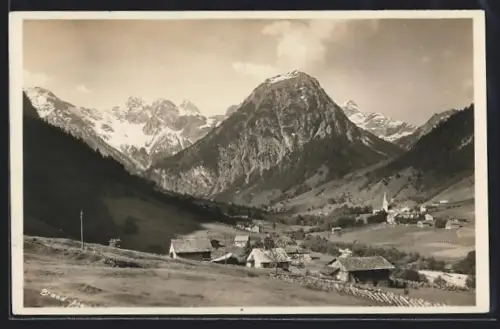 AK Brand, Ortsansicht mit Bergpanorama