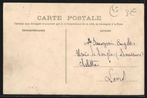 AK Chalette, Rue Gambetta avec des enfants jouant dans la rue