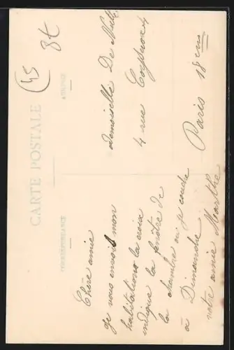 AK Bonny-sur-Loire /Loiret, La route de Thou avec des passants et des maisons anciennes