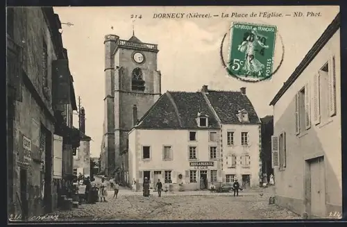 AK Dornecy /Nièvre, La Place de l`Église
