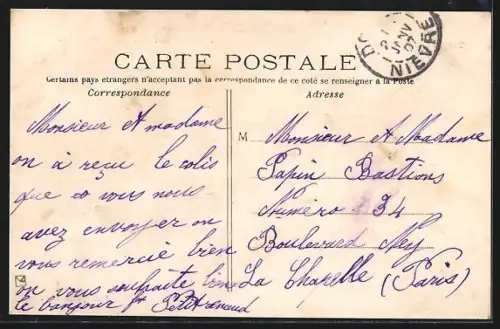 AK Toury-Lurcy /Nièvre, Tour Malakof dite Tour Tanchon avec chevaux et calèche