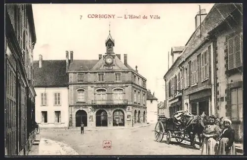 AK Corbigny, L`Hôtel de Ville avec calèche et passants devant la mairie