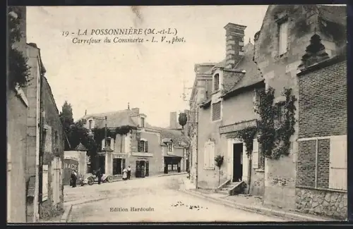 AK La Possonnière /M.-et-L., Carrefour du Commerce