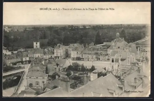 AK Segré /M.-et-L., Vue à vol d`oiseau de la Place de l`Hôtel de Ville