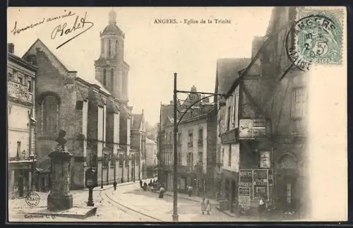 AK Angers, Église de la Trinité et vue de la rue animée