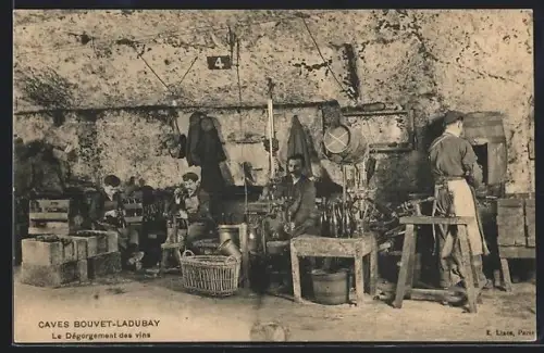 AK Caves Bouvet-Ladubay, Le Dégorgement des vins