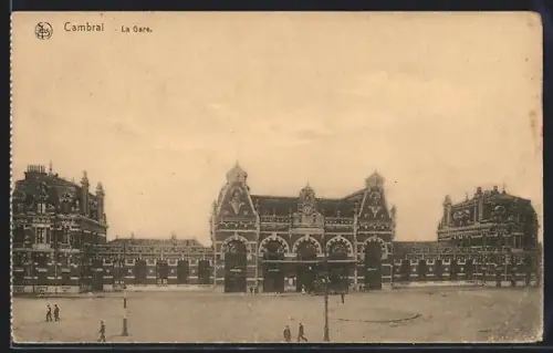 AK Cambrai, La Gare, Bahnhof