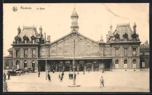 AK Roubaux, La Gare, Bahnhof