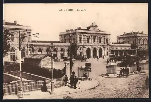 AK Reims, La Gare, Bahnhof