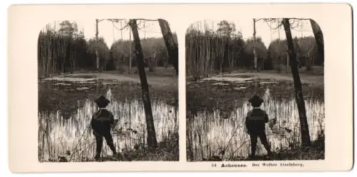 Stereo-Fotografie NPG, Ansicht Atzelsberg, kleiner Knabe im Matrosenanzug schaut auf den Weiher