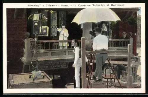 AK Los Angeles, Kameramann dreht eine Szene eines Filmes in Chinatown