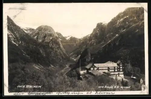 AK Stalheim, Panorama mit Hotel