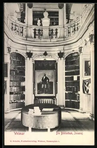 AK Weimar / Thür., Innenansicht der Bibliothek