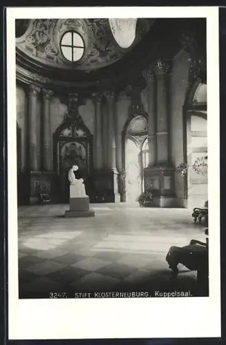 AK Klosterneuburg, Stift, Kuppelsaal, Innenansicht