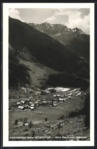 AK Parthenen /Montafon, Ortspanorama mit Bergen