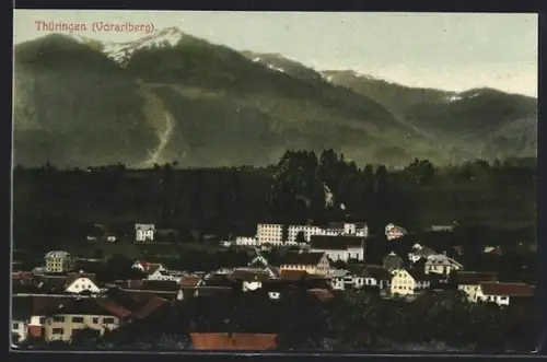 AK Thüringen /Vorarlberg, Teilansicht des Ortes mit Gebirgspanorama