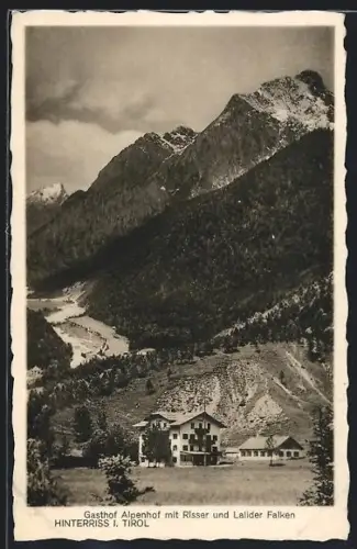 AK Hinterriss, Gasthof Alpenhof mit Risser und Lalider Falken