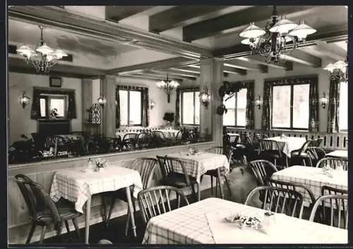 AK Baad /Kleinwalsertal, Alpengasthof Café Pühringer, Innenaufnahme