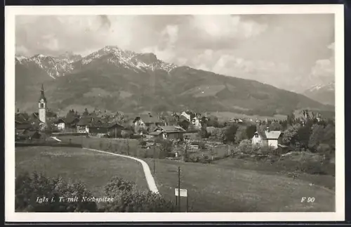 AK Igls i. T., Gesamtansicht mit Nockspitze