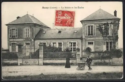AK Auxy /Loiret, La Mairie et les Écoles