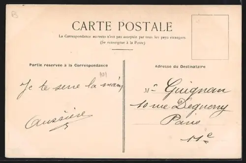 AK Orléans, Place de la République avec bâtiments historiques et lampadaire central