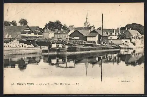 AK Montargis, Le Port et vue sur le canal