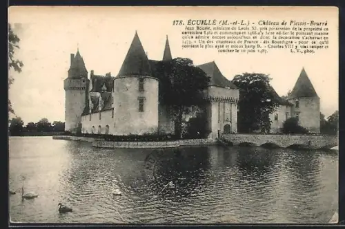 AK Écuillé /M-et-L, Château de Plessis-Bourré et son reflet dans l`eau