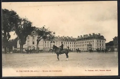 AK Saumur /M.-et-L., École de Cavalerie