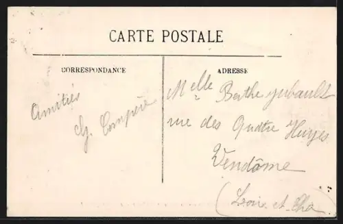 AK Saumur /M.-et-L., Vue générale sur la Loire et le Quartier des Ponts