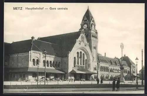 AK Metz, Hauptbahnhof, Kutschen