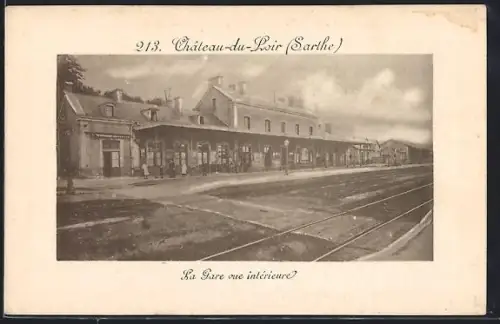 AK Chateau-du-Loir, La Gare, vue interieure