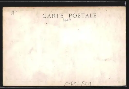 AK Alphonse XIII König von Spanien, S. M. le Roi se dispose à partir pour les manoeuvres