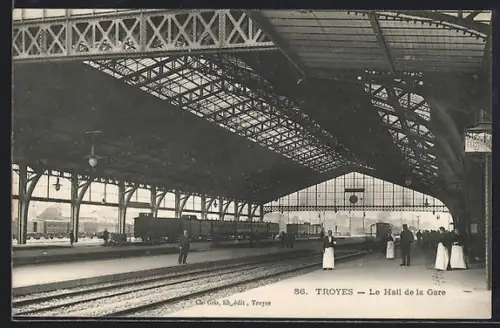 AK Troyes, Le Hall de la Gare