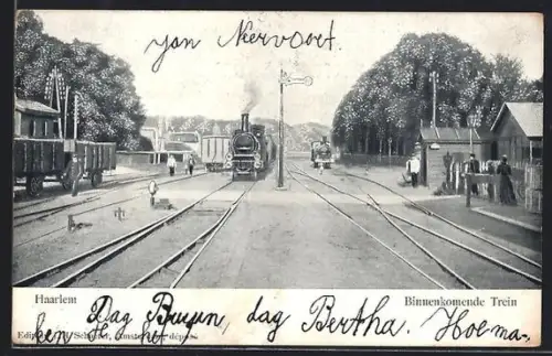 AK Haarlem, Binnenkomende Trein