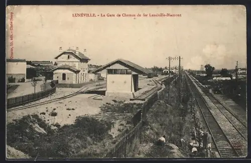 AK Luneville, La gare de Chemin de fer, Bahnhof