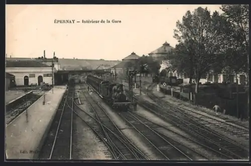 AK Épernay, Intérieur de la Gare, Bahnhof