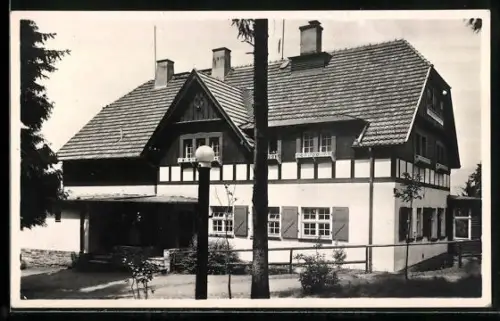 AK Plauen i. V., Jugendherberge-Touristenheim von aussen