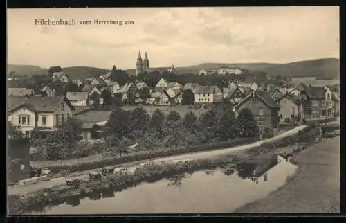 AK Hilchenbach, Teilansicht mit Kirche vom Herrnberg aus