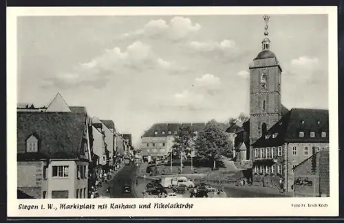 AK Siegen i. W., Marktplatz mit Rathaus und Nikolaikirche