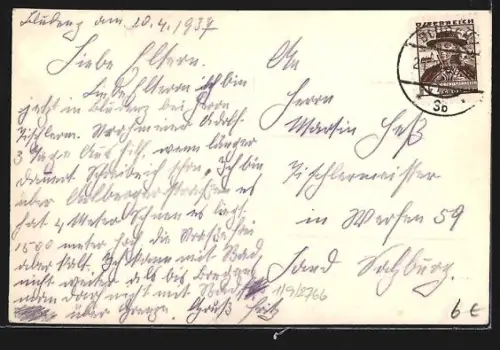 Foto-AK Bludenz /Vorarlberg, Ortsansicht mit Kirchen von Ballon aus aufgenommen