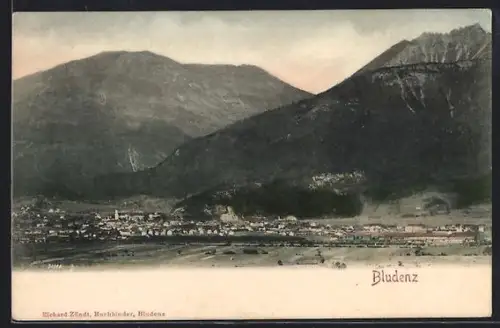 AK Bludenz, Ortsansicht gegen die Berge
