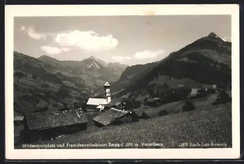 AK Raggal /Vorarlberg, Teilansicht mit Kirche vom Berghang aus